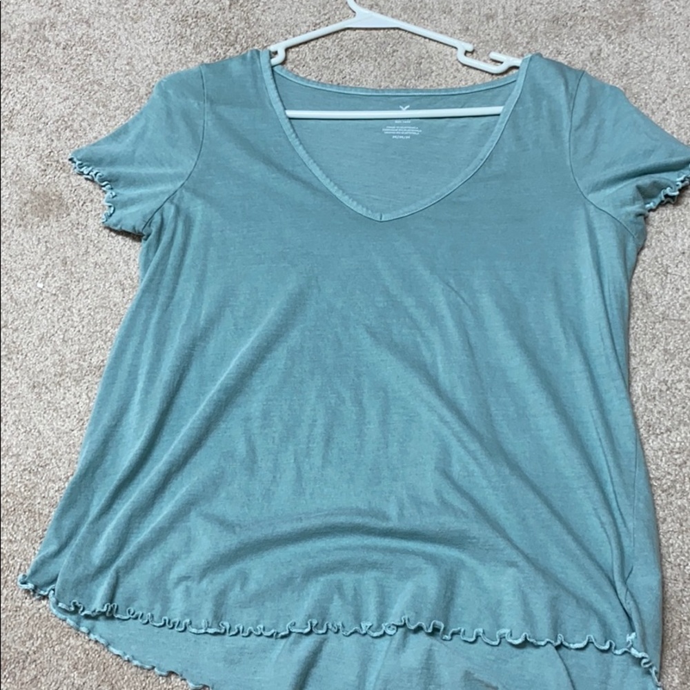 American eagle t shirt